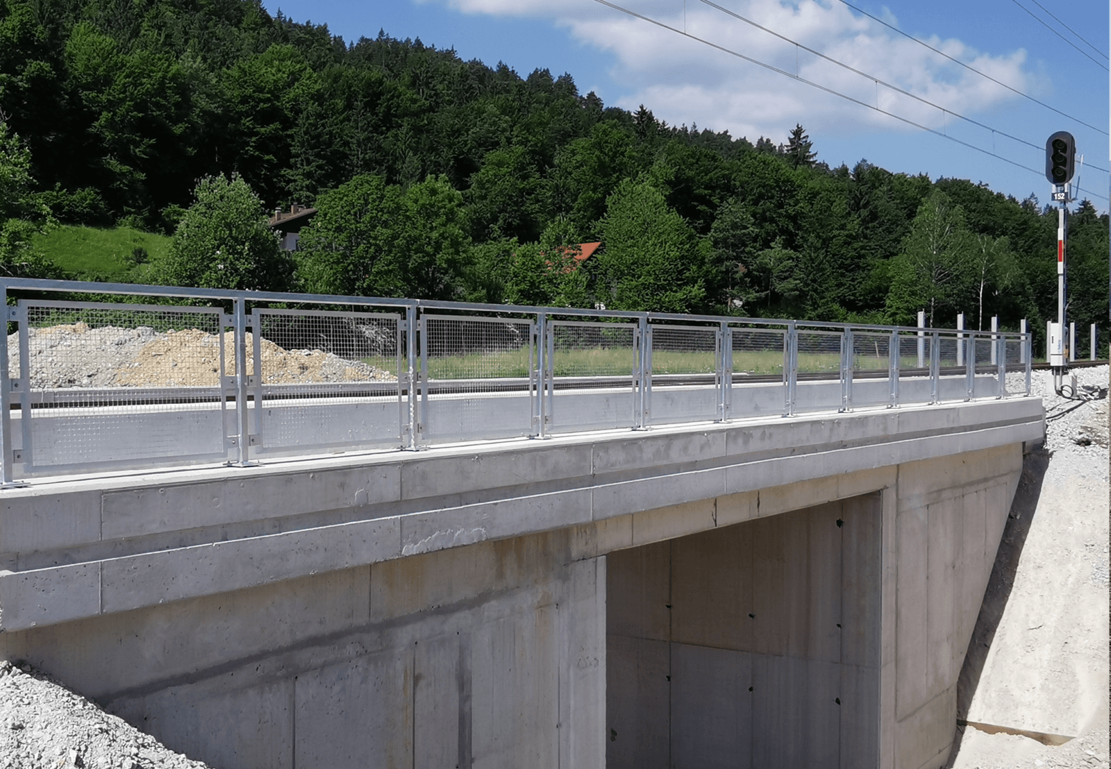 Primer 1 mrežne ograje